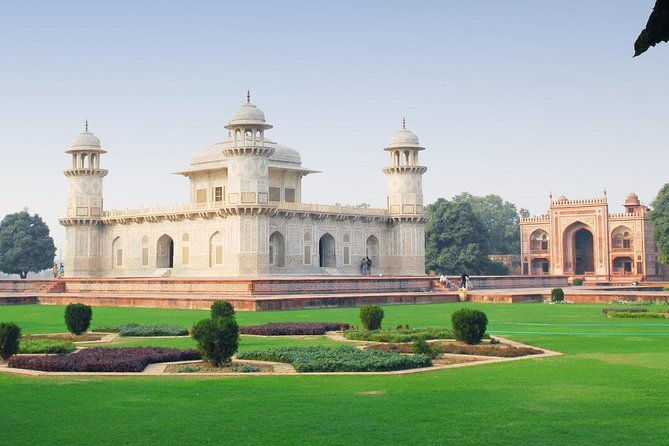 From Agra : Taj Mahal & Agra Fort Tour with Skip The Line Tickets - The Sum Up