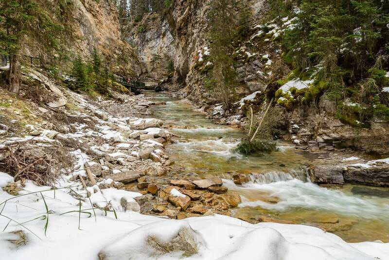from-banff-johnston-canyon-guided-icewalk