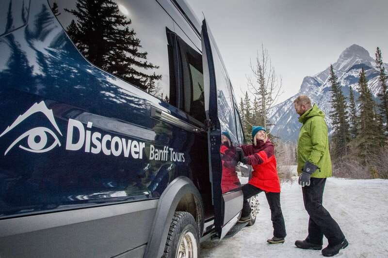 from-banff-snowshoeing-tour-in-kootenay-national-park