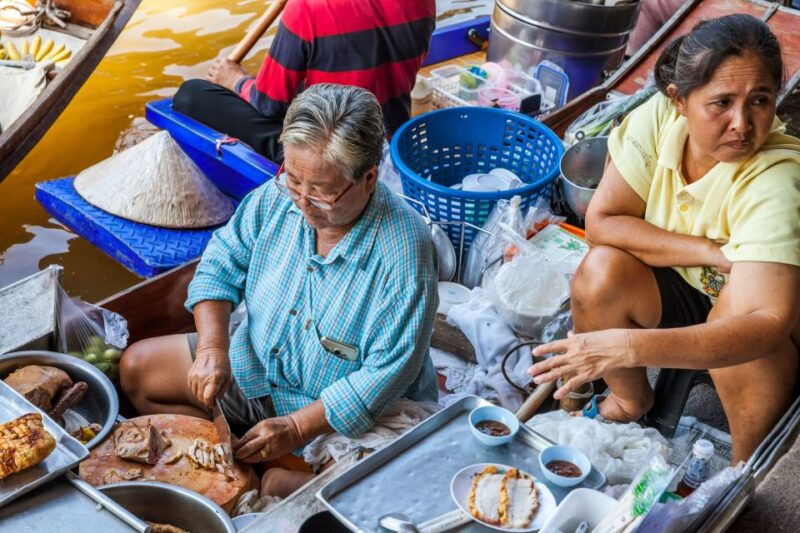 from-bangkok-damnoen-saduak-floating-market-guided-tour