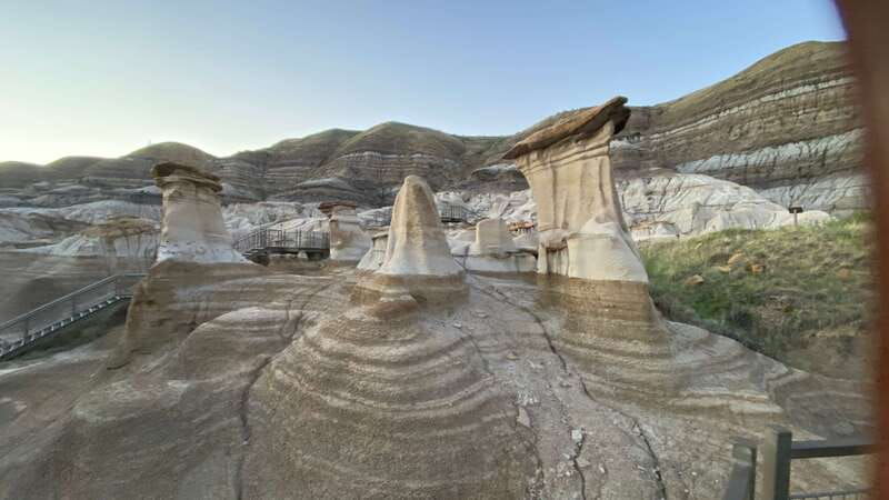 from-calgary-canadian-badlands-private-geological-tour