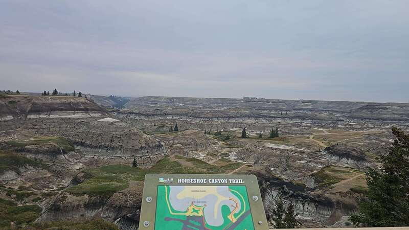from-calgary-drumheller-private-tour-full-day-sightseeing