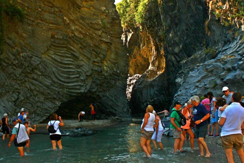 from-catania-mt-etna-wine-and-alcantara-tour