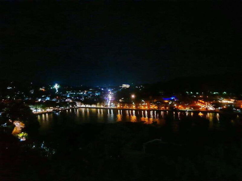 from-colombo-day-trip-to-kandy-pinnwala-royal-gardens-3