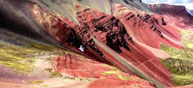 from-cusco-atv-rainbow-mountain-and-red-valley-with-food