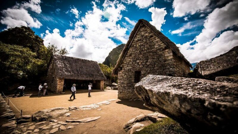 from-cusco-machu-picchu-luxury-tour-train-hiram-bingham