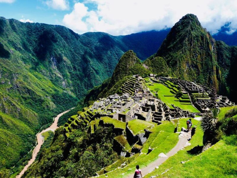 from-cusco-sacred-valley-maras-and-machu-picchu-2-days