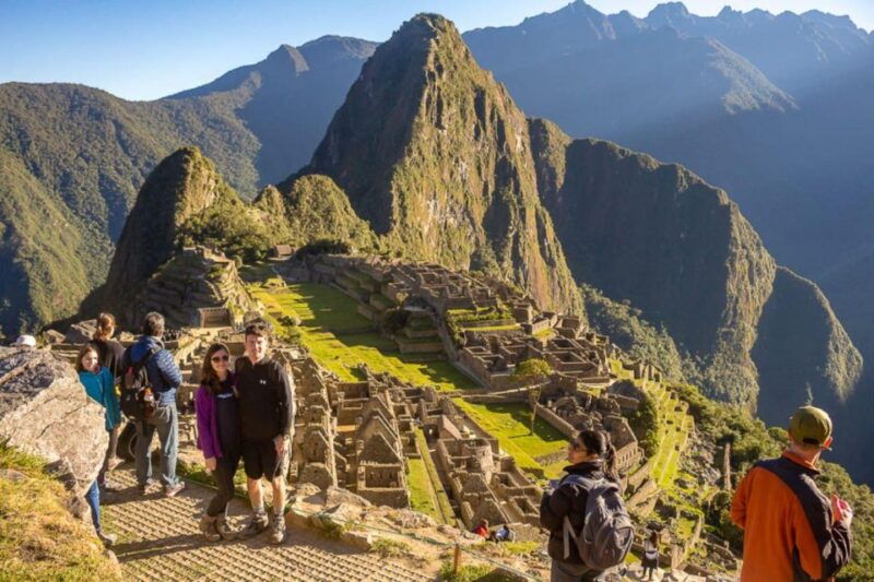 from-cusco2-day-round-trip-budget-transport-to-machu-picchu