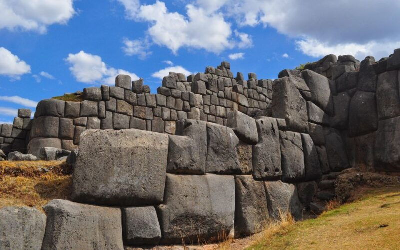 from-el-callao-port-lima-tour-to-machu-picchu