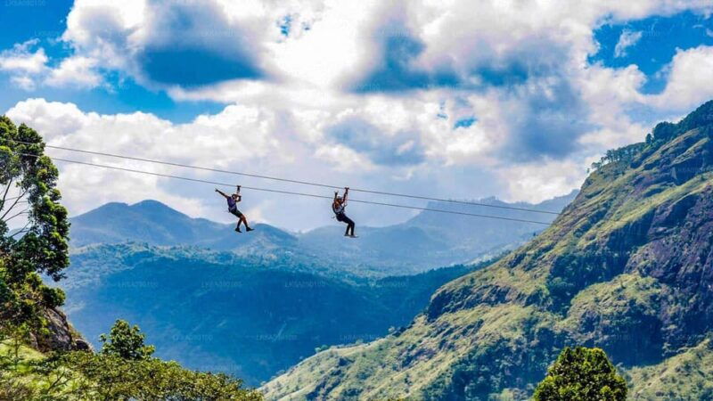 from-ella-unforgettable-day-trip-to-experience-ella-peaks