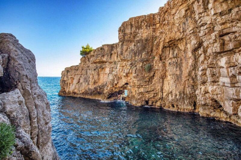 from-fazana-sea-caves-hidden-island-cliffs-and-more