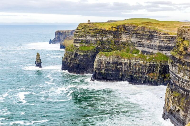 from-galway-cliffs-of-moher-half-day-express-trip