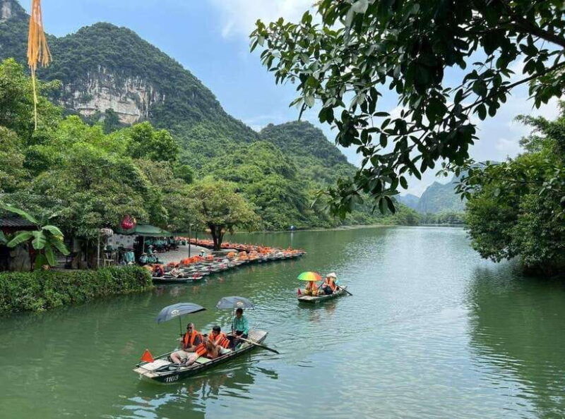 from-hanoi-luxury-ninh-binh-tour-with-lunch-and-cycling