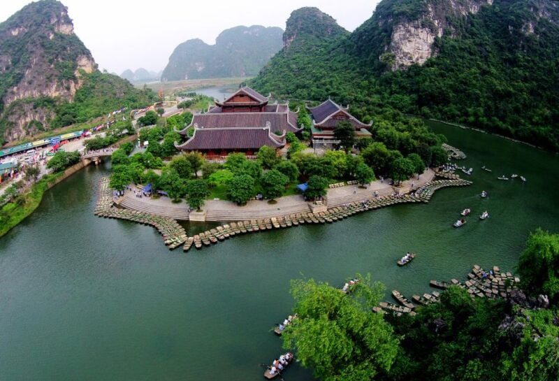 from-hanoi-mua-cave-tam-coc-full-day-tour