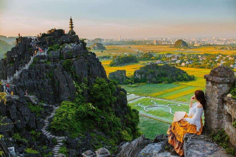 from-hanoi-ninh-binh-2-day-private-tour-with-skull-island