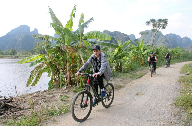 from-hanoi-ninh-binh-hoa-lu-tam-coc-and-mua-cave