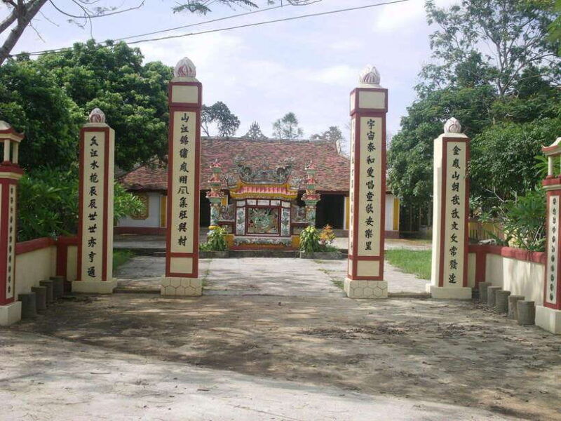 from-hue-explore-thuy-bieu-village-cycle-cook-relax