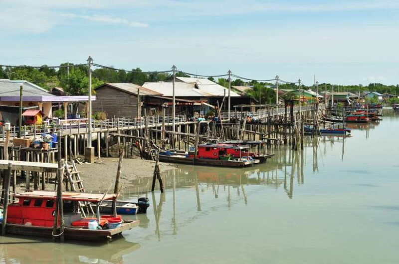 from-kuala-lumpur-crab-island-tour-with-seafood-lunch