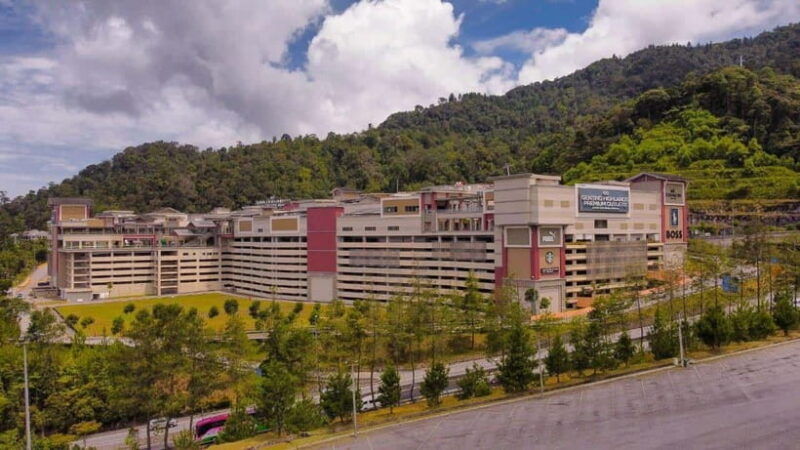 from-kuala-lumpur-genting-highlands-day-tour-gondola-ride