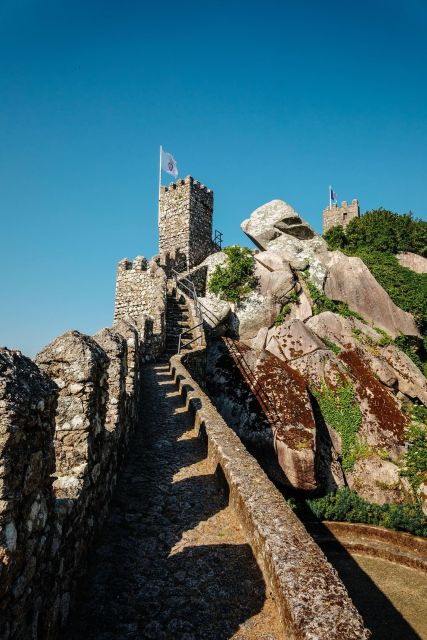 from-lisbon-pena-palace-moorish-castle-cabo-da-roca-tour