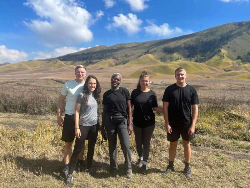from-malang-2-days-bromo-and-tumpak-sewu-sharing-tour