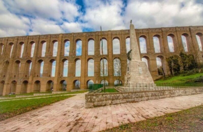 from-naples-caserta-aqueduct-and-amphitheater-day-tour