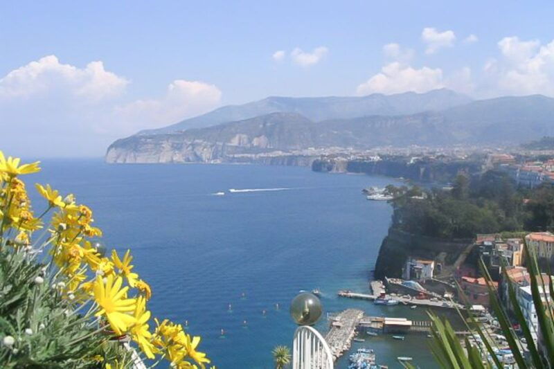 from-naples-pompeii-and-sorrento-full-day-tour