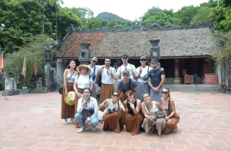 from-ninh-binh-hoa-lu-trang-an-and-mua-cave-full-day