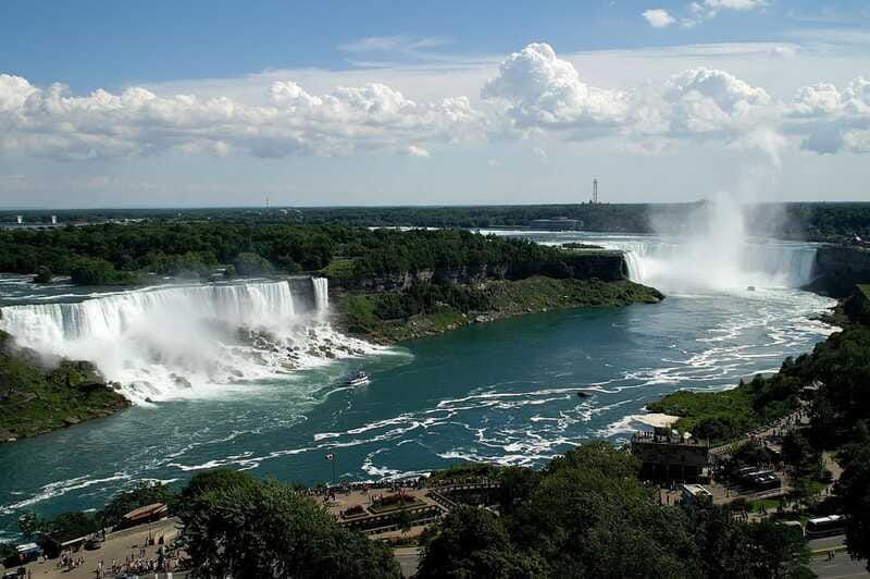 from-nyc-1-day-niagara-falls-tour-by-van-2