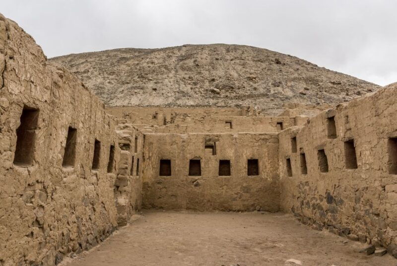 from-paracas-ballestas-islands-and-tambo-colorado-tour