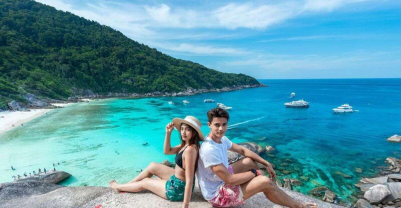 from-phuket-similan-islands-snorkeling-trip-by-speedboat