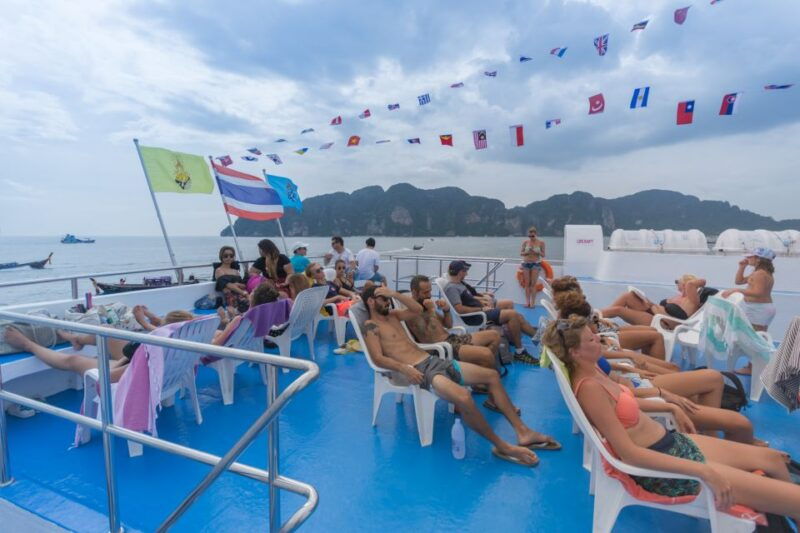 from-phuket-snorkeling-ferry-cruise-to-phi-phi-islands