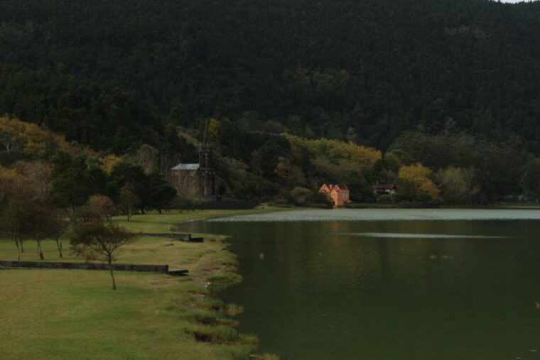 from-ponta-delgada-furnas-guided-day-trip-4x4-adventure