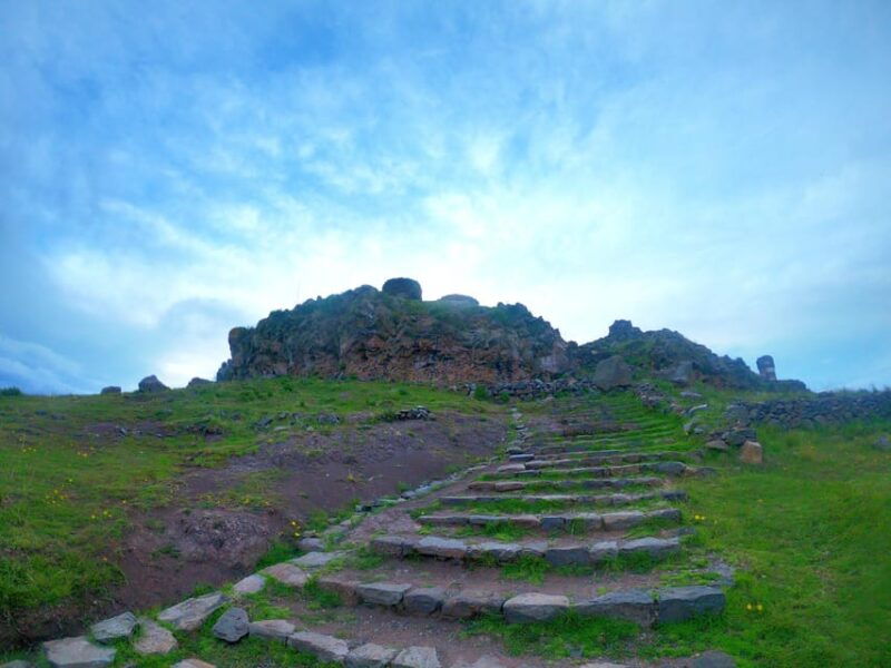 from-puno-sillustani-inca-cemetery-half-day-tour