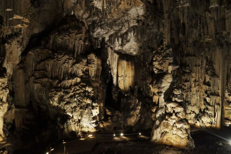from-rethymno-arkadi-margarites-melidoni-cave-and-axos