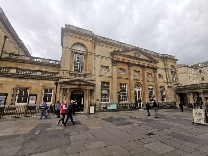 from-southampton-stonehenge-and-bath-guided-day-trip