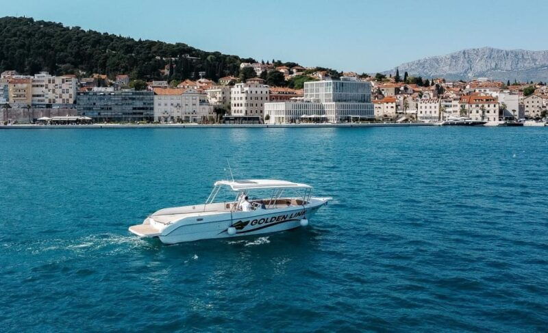 from-split-blue-lagoon-and-3-island-boat-tour