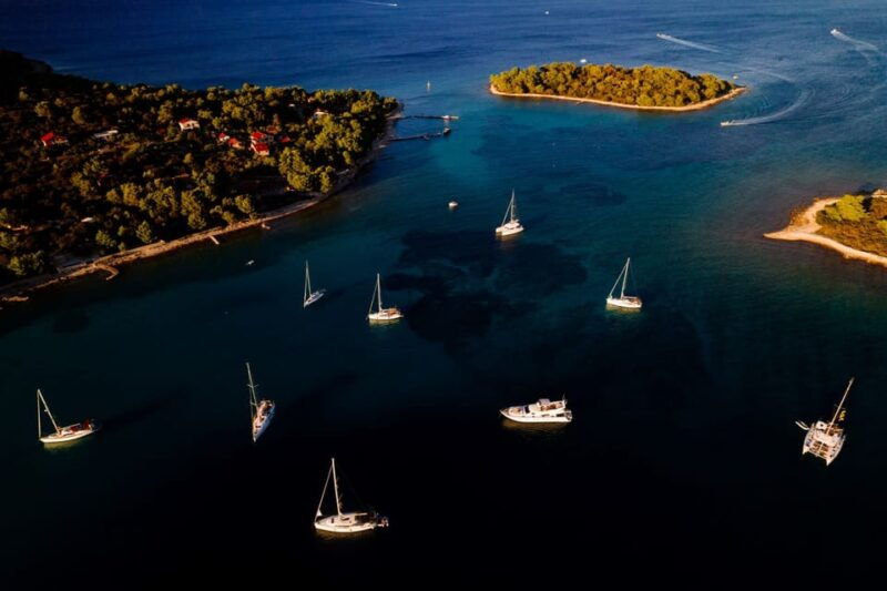from-trogir-day-sailing-private-tour