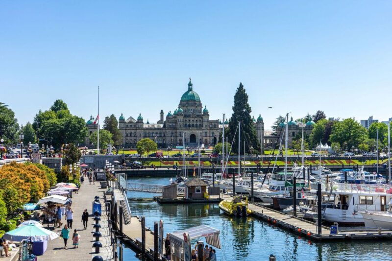 from-vancouver-butchart-gardens-victoria-sightseeing-tour