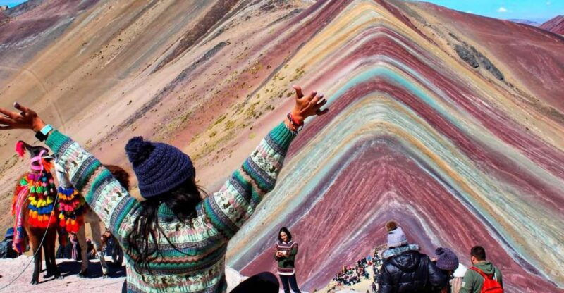 full-day-mountain-of-colors-on-horseback