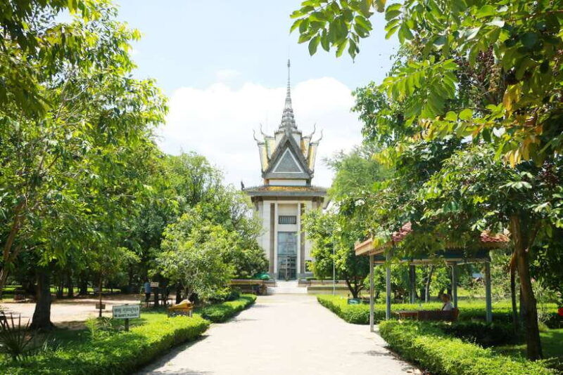 full-day-phnom-penh-city-tour-with-private-vehicle-and-guide