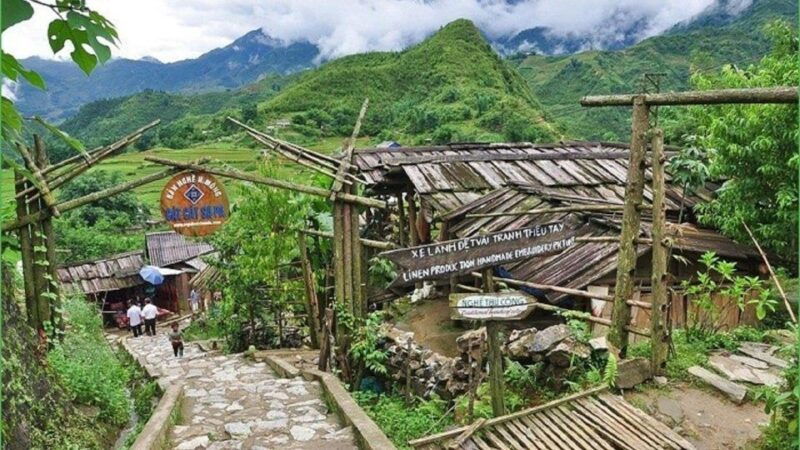 full-day-trekking-lao-chai-ta-van-and-cat-cat-village