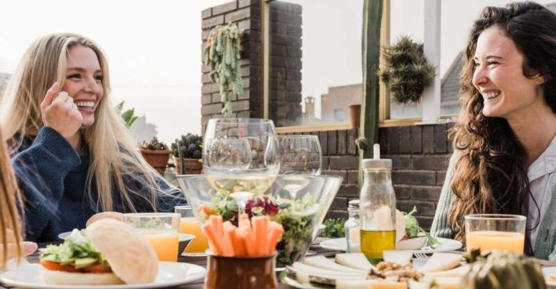 fun-and-exclusive-vodka-tasting-tour-in-sopot-old-town-bars