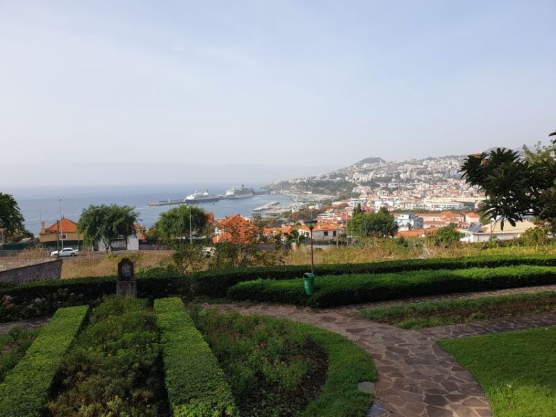funchal-guided-city-tuk-tuk-tour