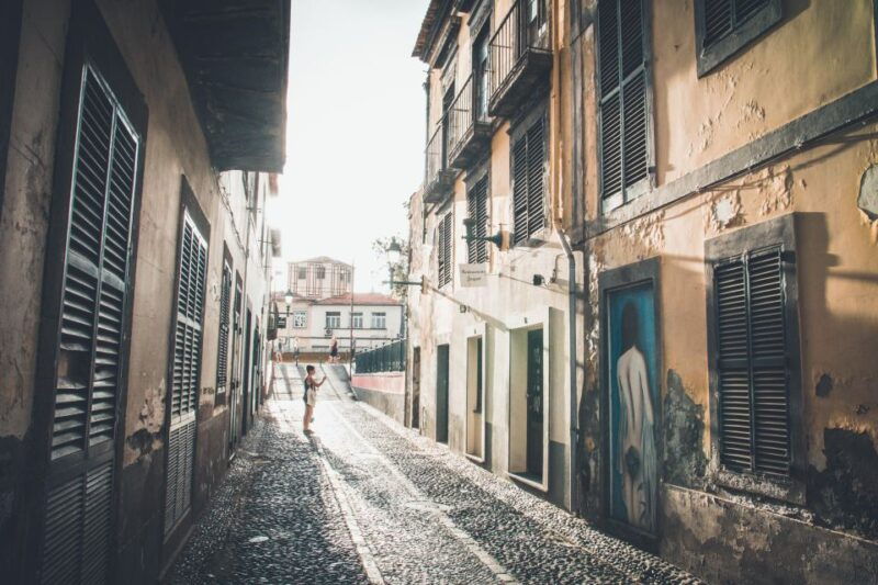 funchal-old-town-1-hour-tour-by-tuk-tuk