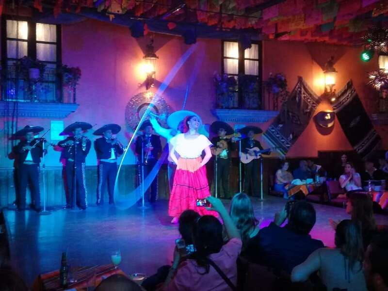 garibaldi-by-night-mexico-city