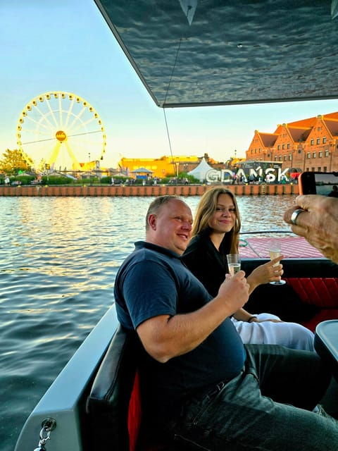 gdansk-motlawa-river-eco-cruise-at-sunset-with-prosecco