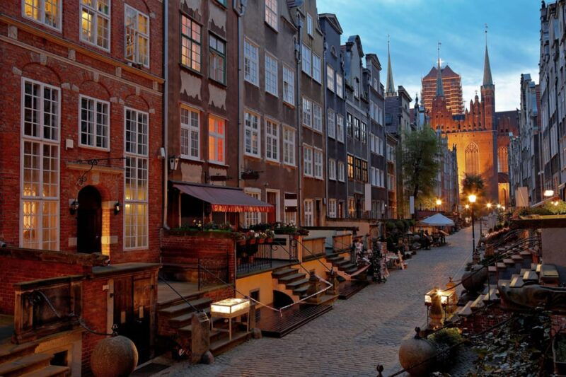 gdansk-vip-party-exclusive-3-or-5-hour-hummer-limo-tour