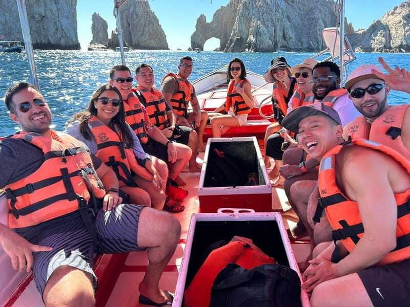 glass-bottom-boat-tour-arch-cabo