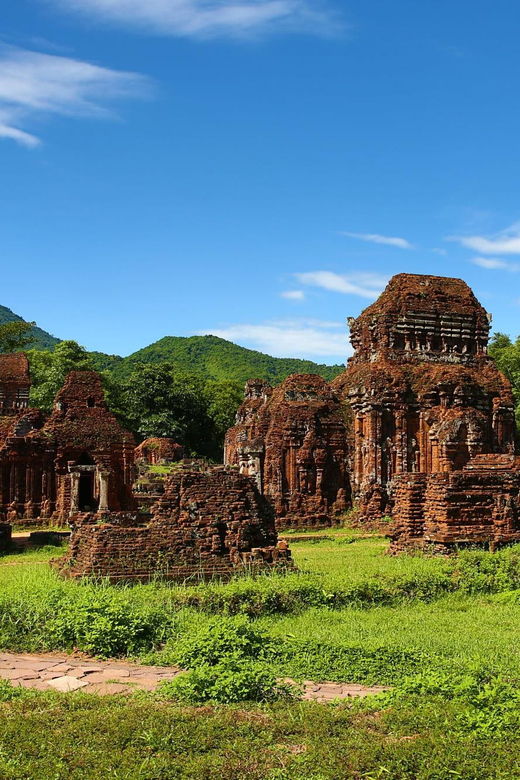 golden-hour-my-son-sanctuary-luxury-morning-tour